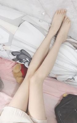 老师把我蕾丝裙掀开打屁股_高清免费全集观看